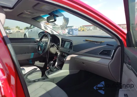 2018 Hyundai Elantra Sel/Value/Limited z USA, uszkodzony, nr VIN 5NPD84LF1JH238834